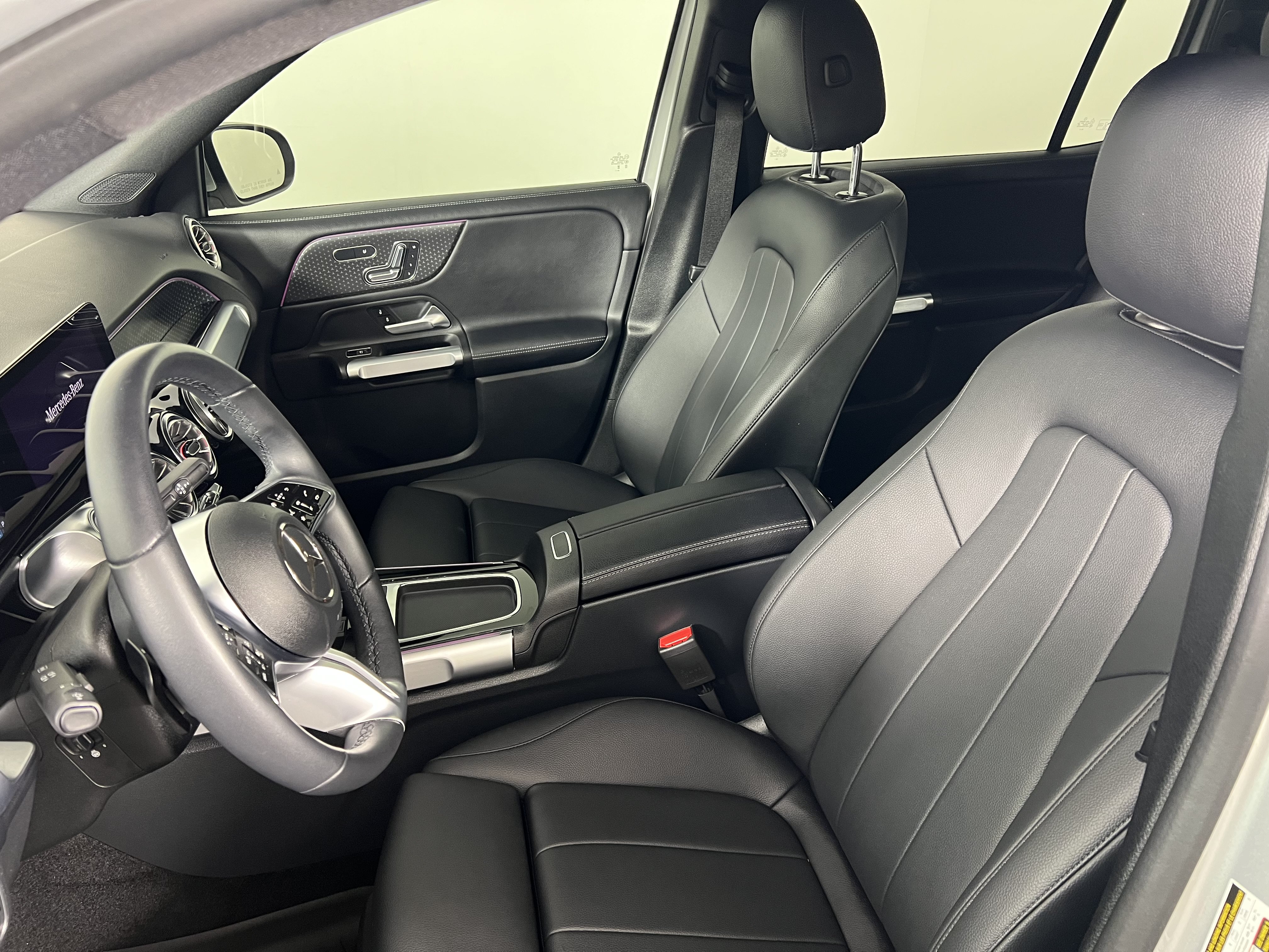Certified 2024 Mercedes-Benz GLB 250 4MATIC image 16
