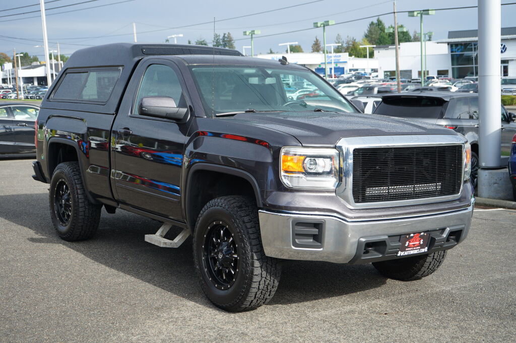 Used 2014 GMC Sierra 1500 SLE w/ Suspension Package, Off-Road image 7