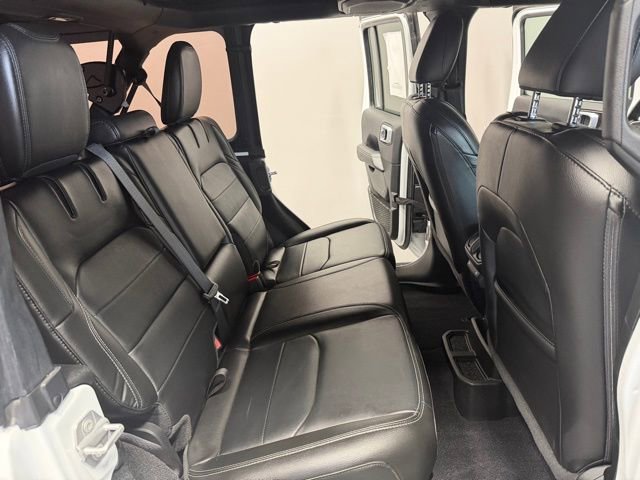 Used 2022 Jeep Wrangler Unlimited Sahara image 21