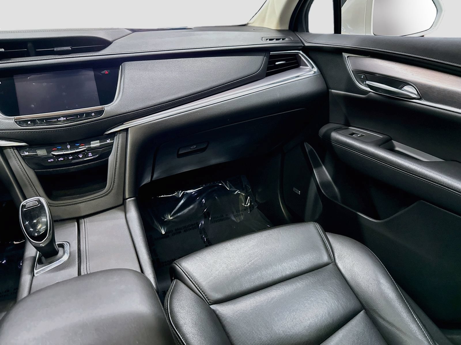 Used 2019 Cadillac XT5 Luxury AWD/4WD image 28