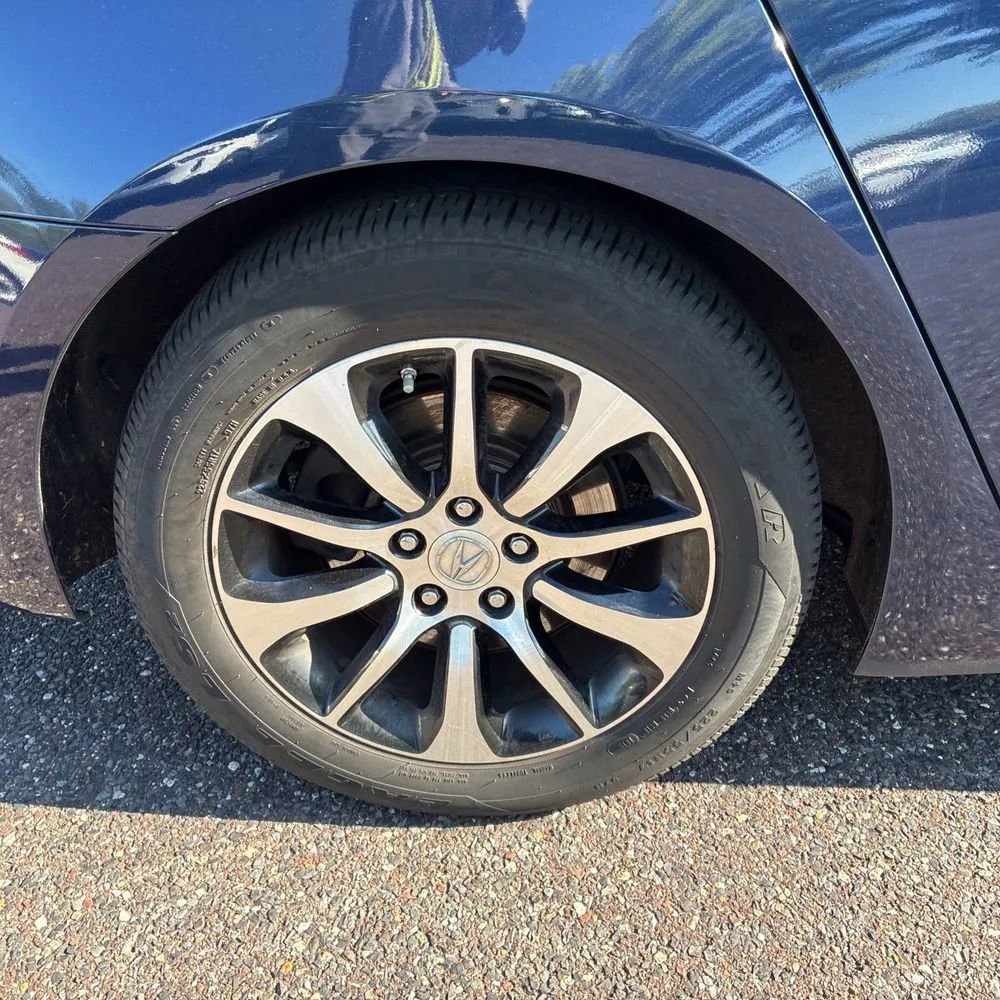 Used 2015 Acura TLX w/ Technology Package FWD image 27