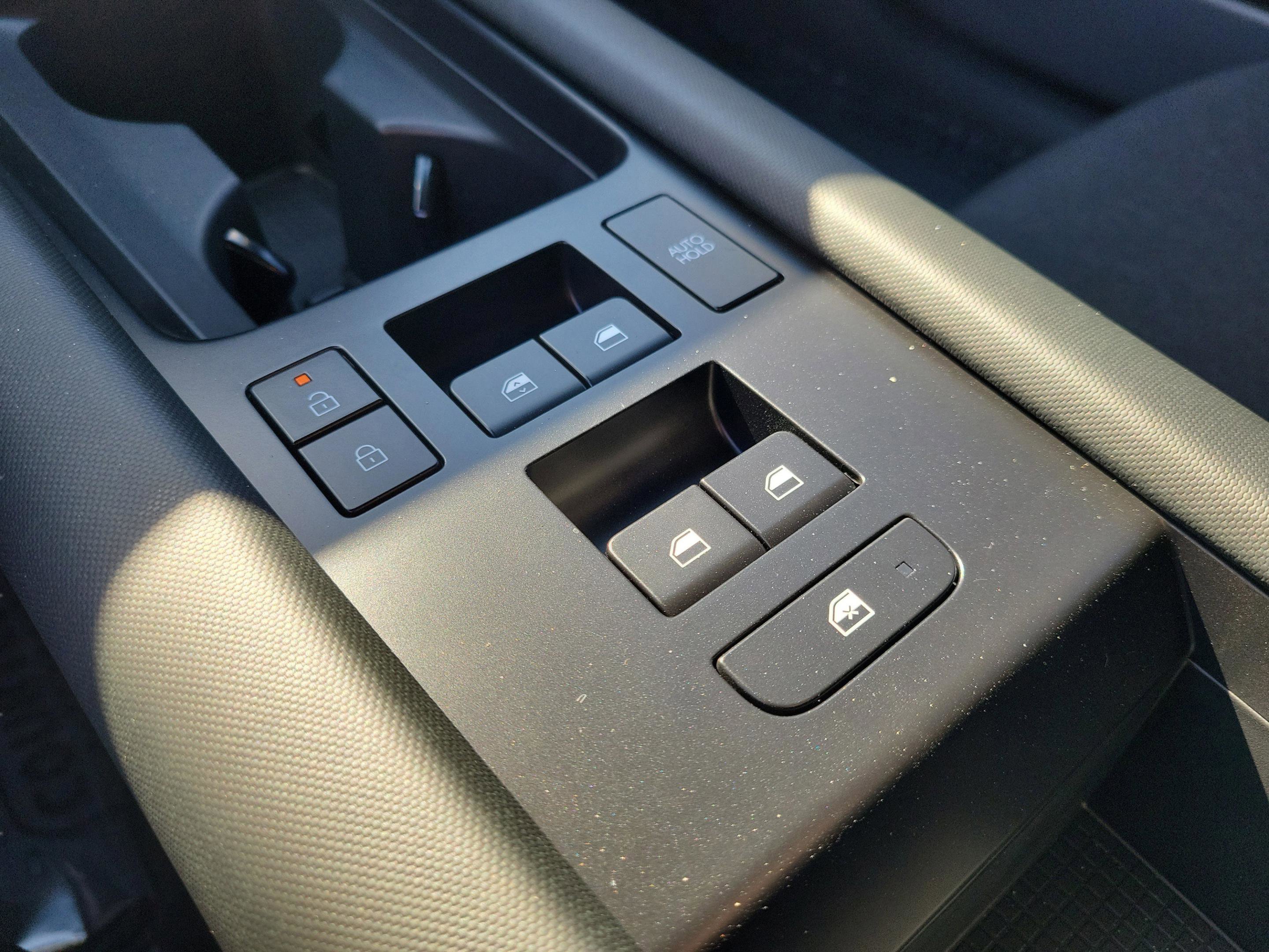 New 2025 Hyundai Ioniq 6 SE image 31