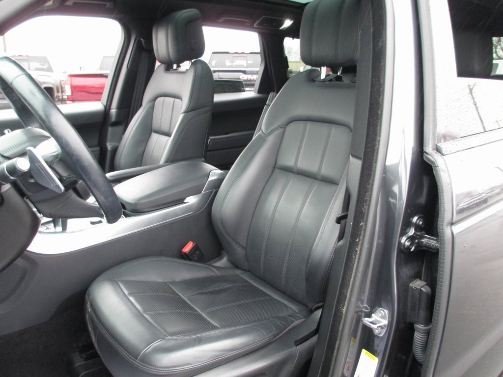 Used 2021 Land Rover Range Rover Sport HSE Silver Edition image 19