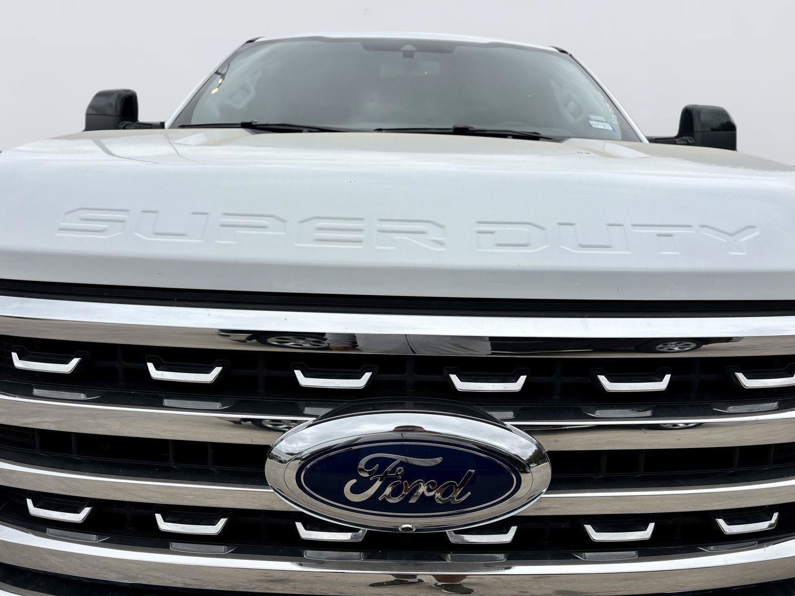 Used 2026 Ford F250 Lariat AWD/4WD image 11
