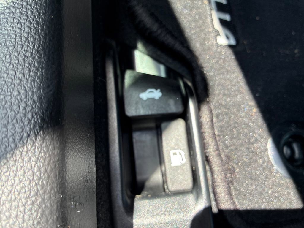 New 2026 Toyota Corolla LE image 34