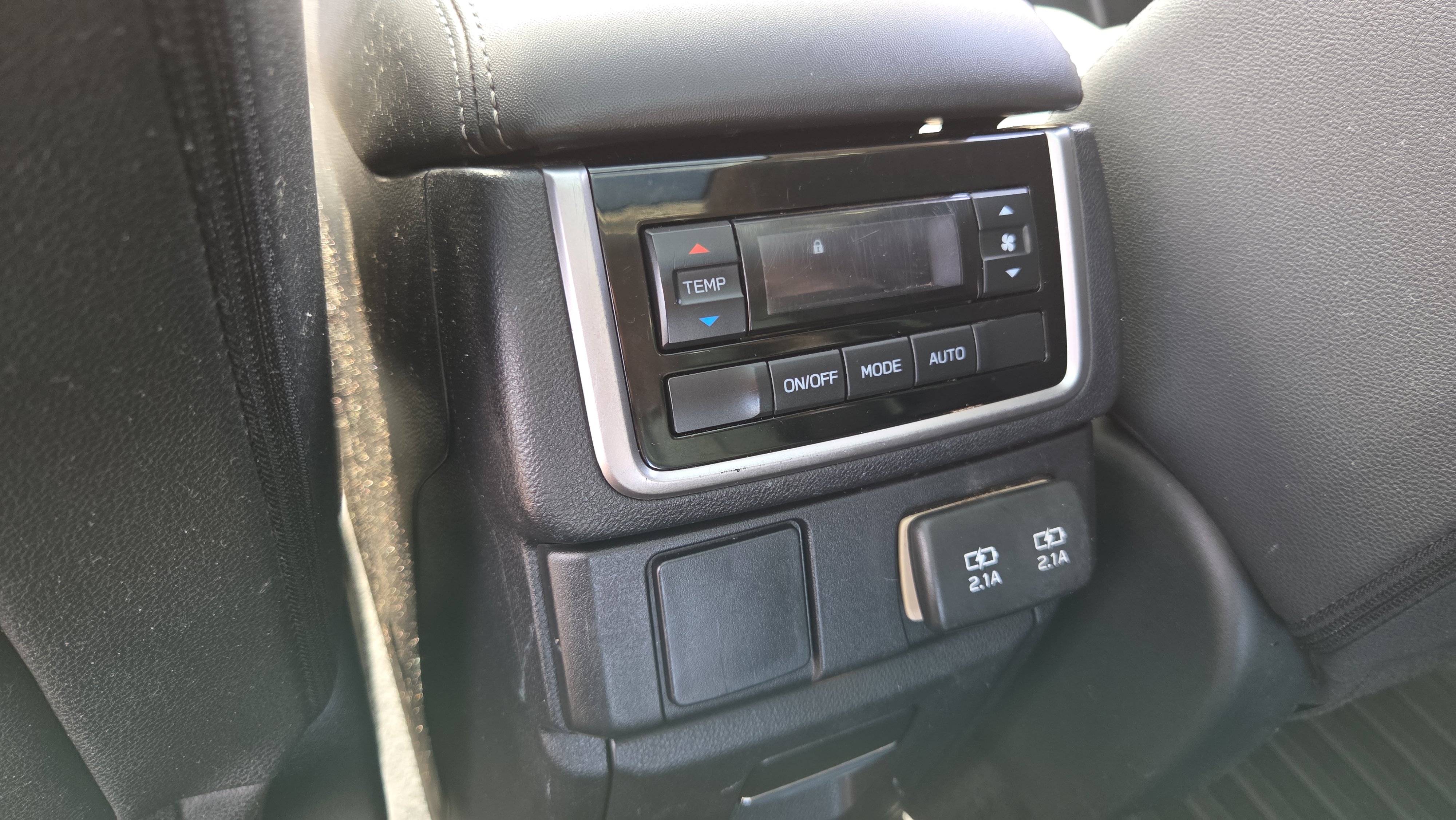 Used 2022 Subaru Ascent Onyx Edition image 17