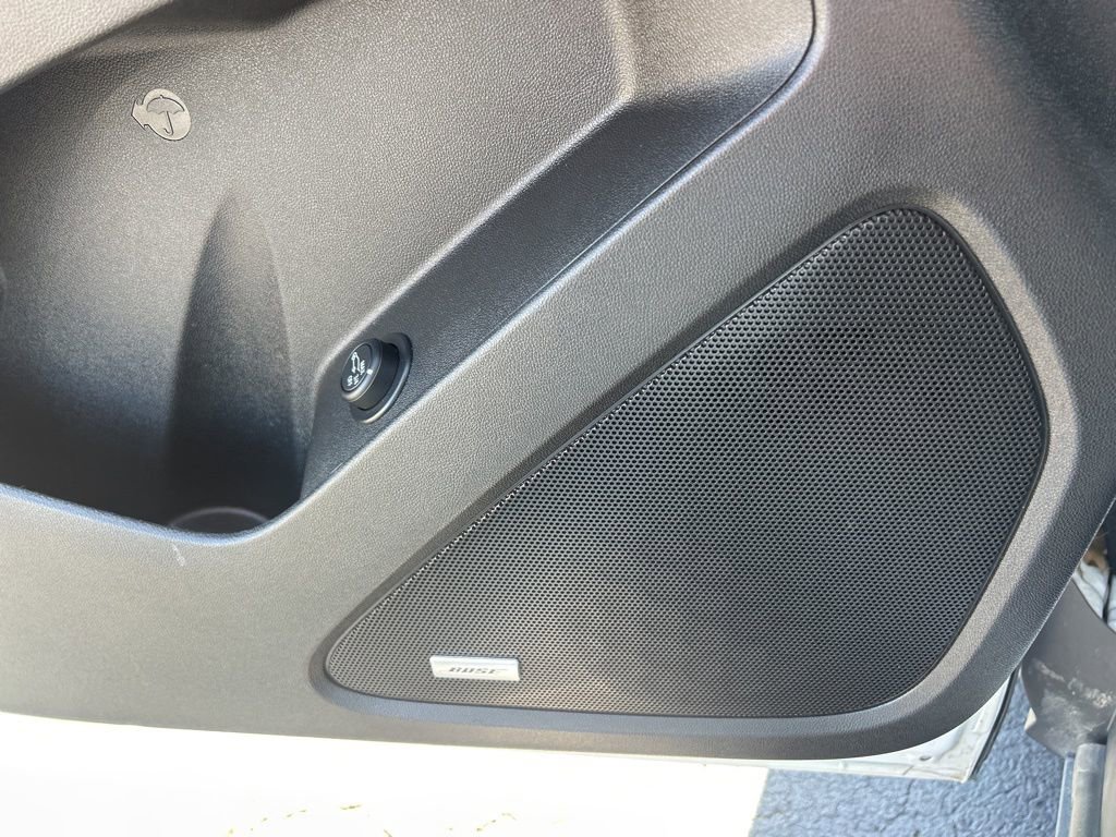 Used 2023 Chevrolet Equinox RS w/ RS Leather Package FWD image 20