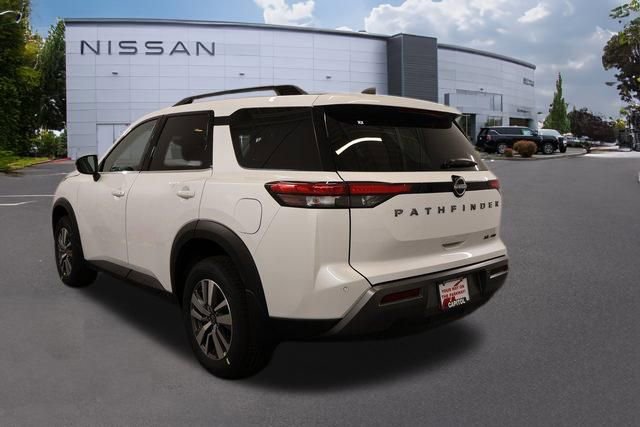 New 2026 Nissan Pathfinder SL image 4