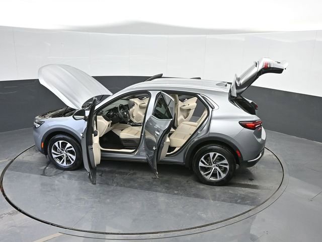 Used 2023 Buick Envision Essence image 61