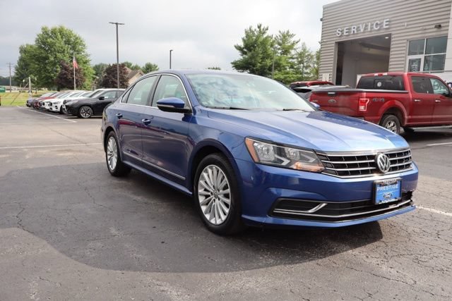 Used 2017 Volkswagen Passat 1.8T SE FWD image 10