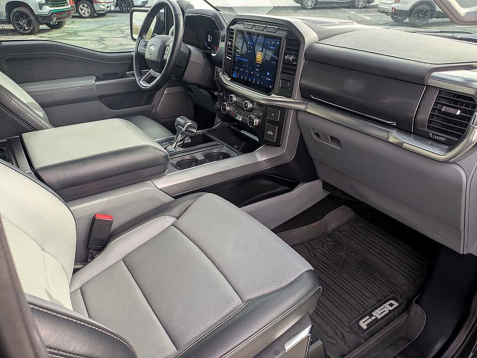 Used 2021 Ford F150 Lariat w/ Equipment Group 502A High image 28