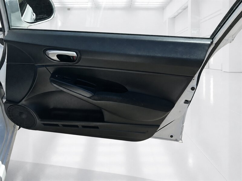 Used 2010 Honda Civic LX-S image 32