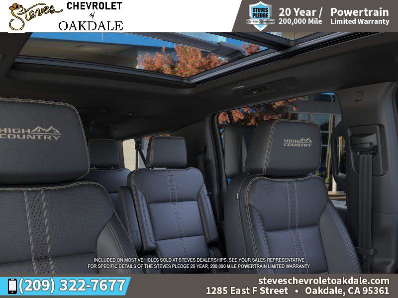 New 2026 Chevrolet Suburban High Country image 24