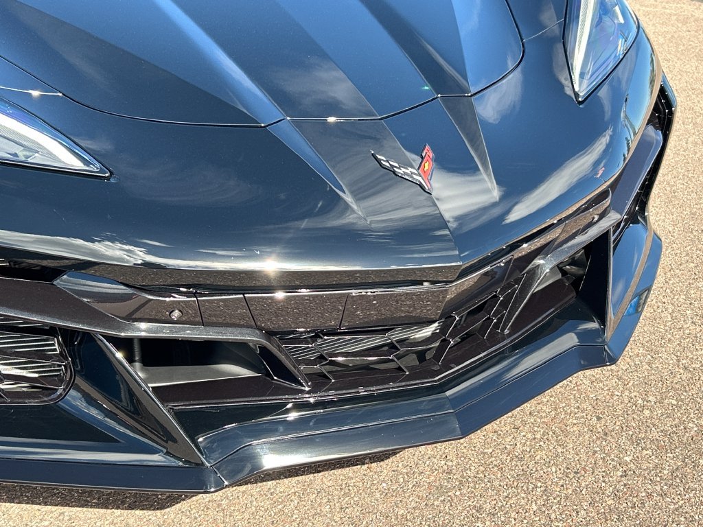 Used 2025 Chevrolet Corvette E-Ray w/ Battery Protection Package AWD/4WD image 18