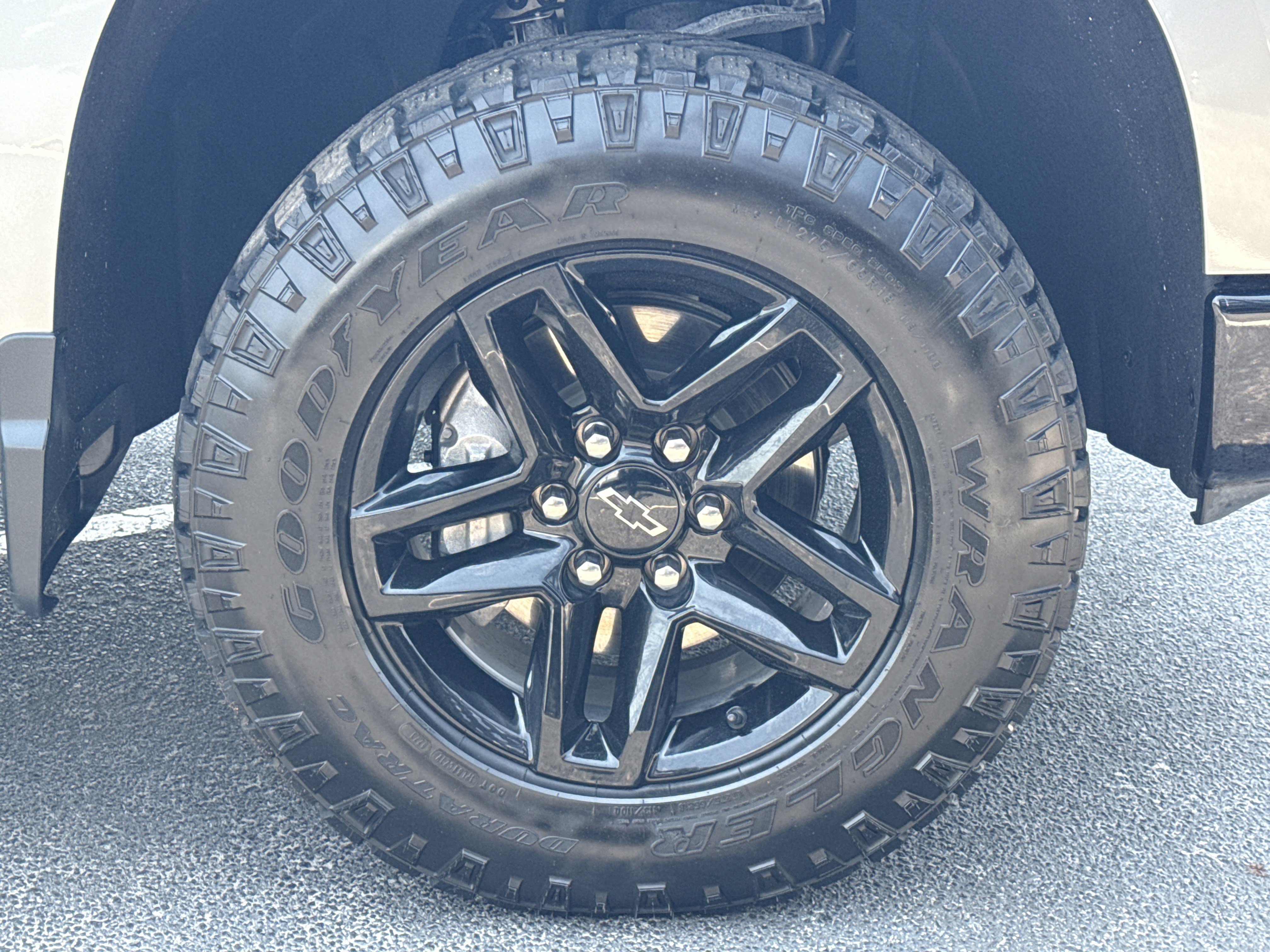 Certified 2023 Chevrolet Silverado 1500 LT Trail Boss w/ Convenience Package II AWD/4WD image 13