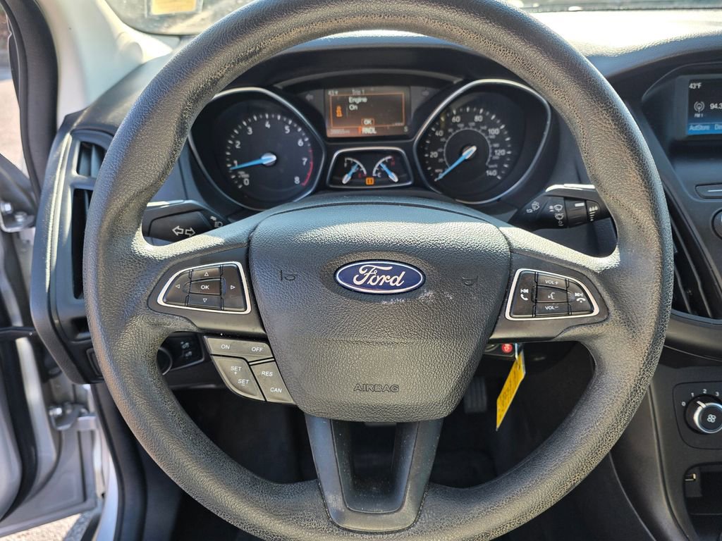 Used 2018 Ford Focus SE image 15