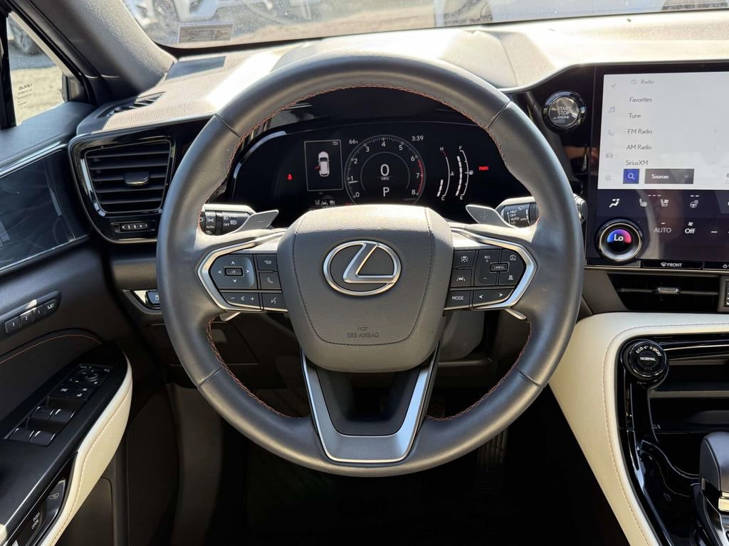 Used 2023 Lexus NX 350 AWD image 9