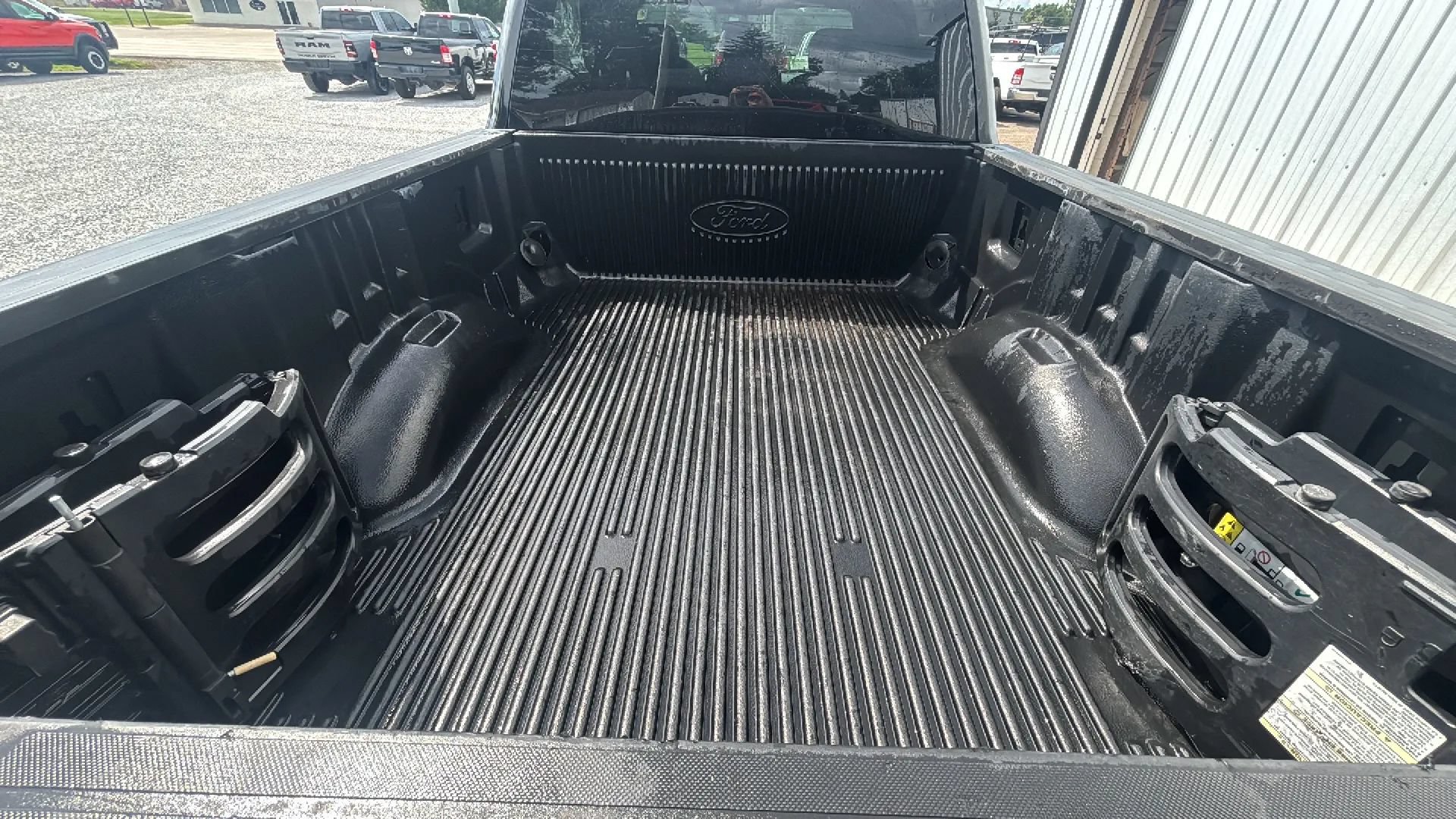 Used 2020 Ford F250 XL w/ STX Appearance Package AWD/4WD image 6