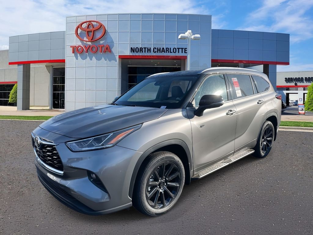 New 2026 Toyota Highlander Limited image 5