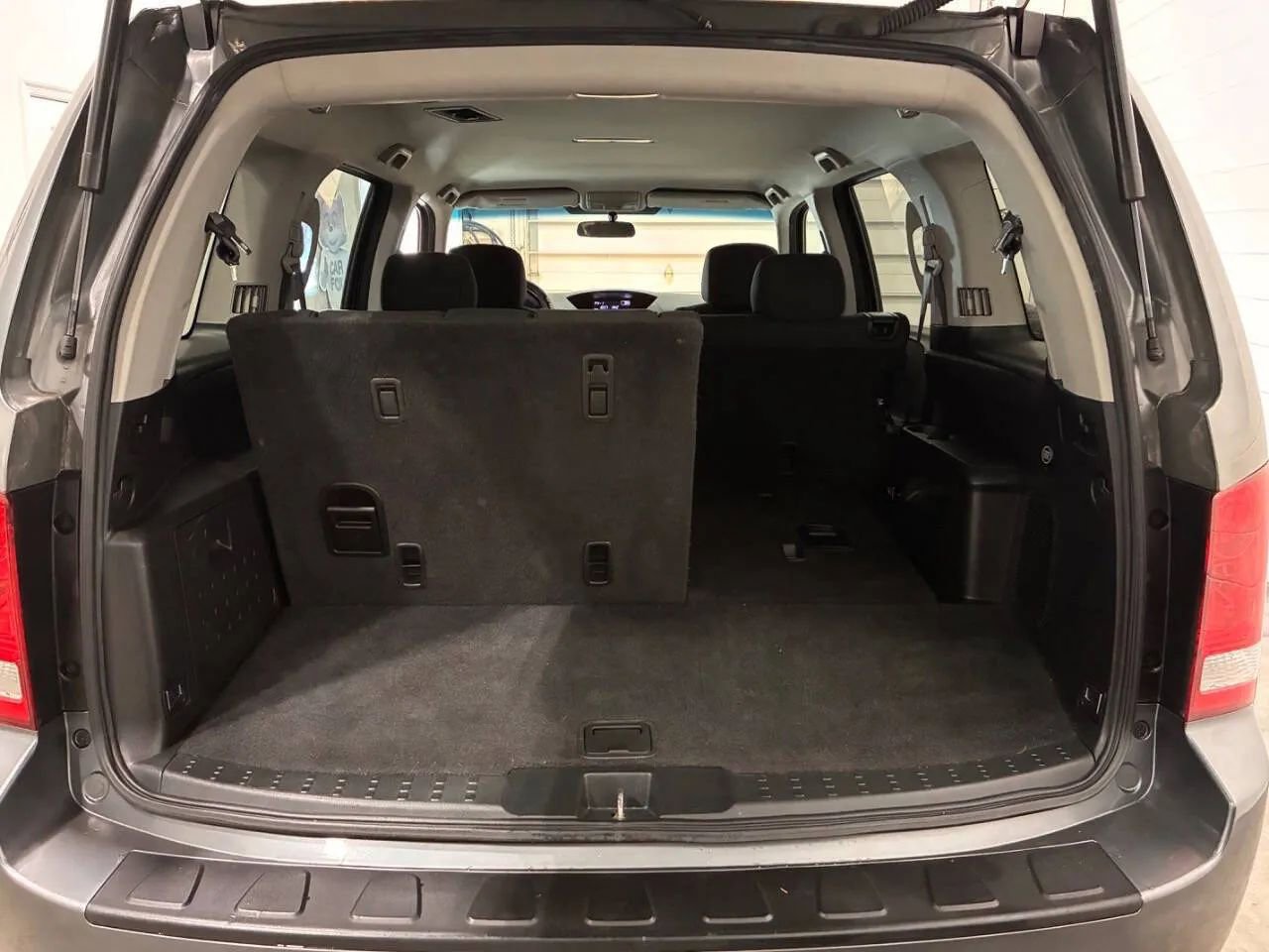 Used 2010 Honda Pilot LX image 25