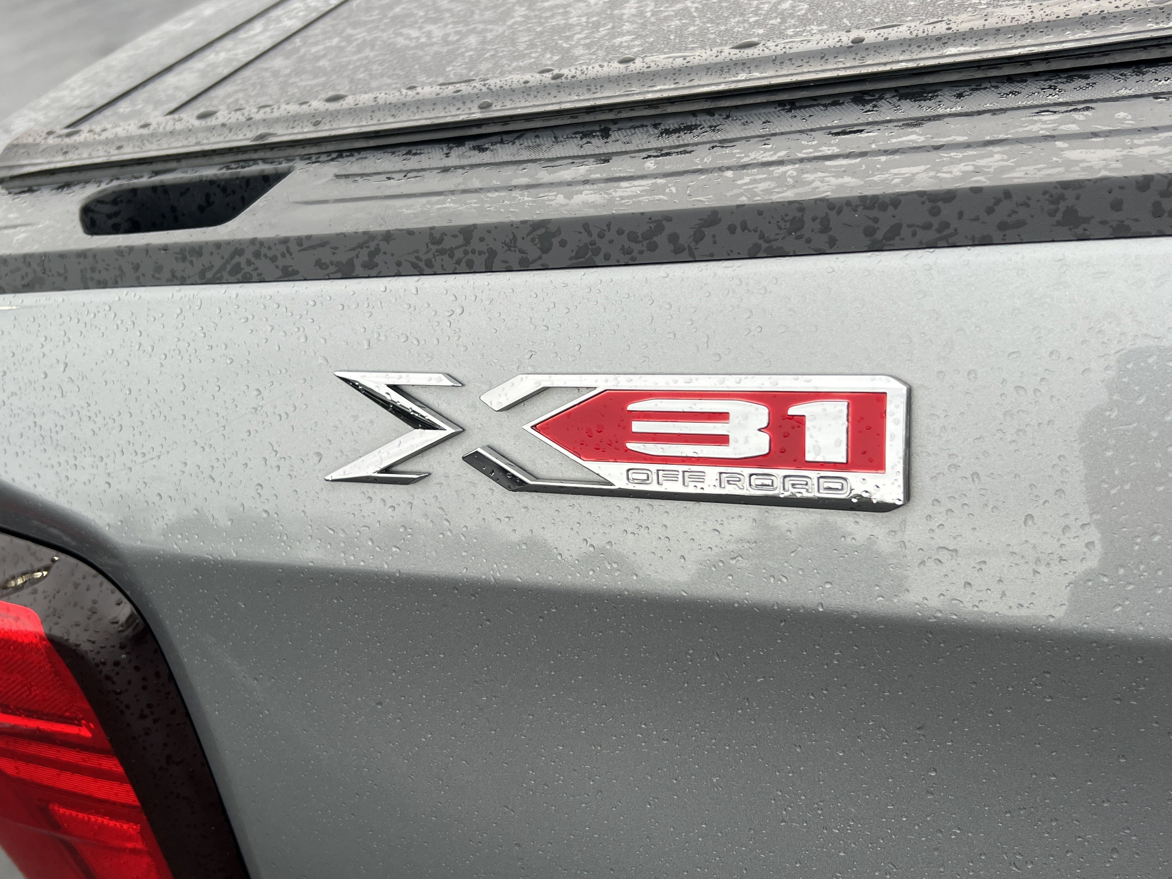 Used 2023 GMC Sierra 1500 Elevation w/ X31 Off-Road Package image 10