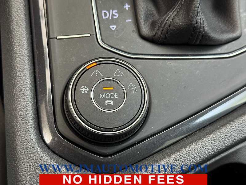 Used 2021 Volkswagen Tiguan S AWD/4WD image 32