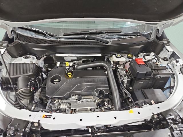 Used 2025 Chevrolet Equinox ACTIV w/ Safety and Technology Package image 37
