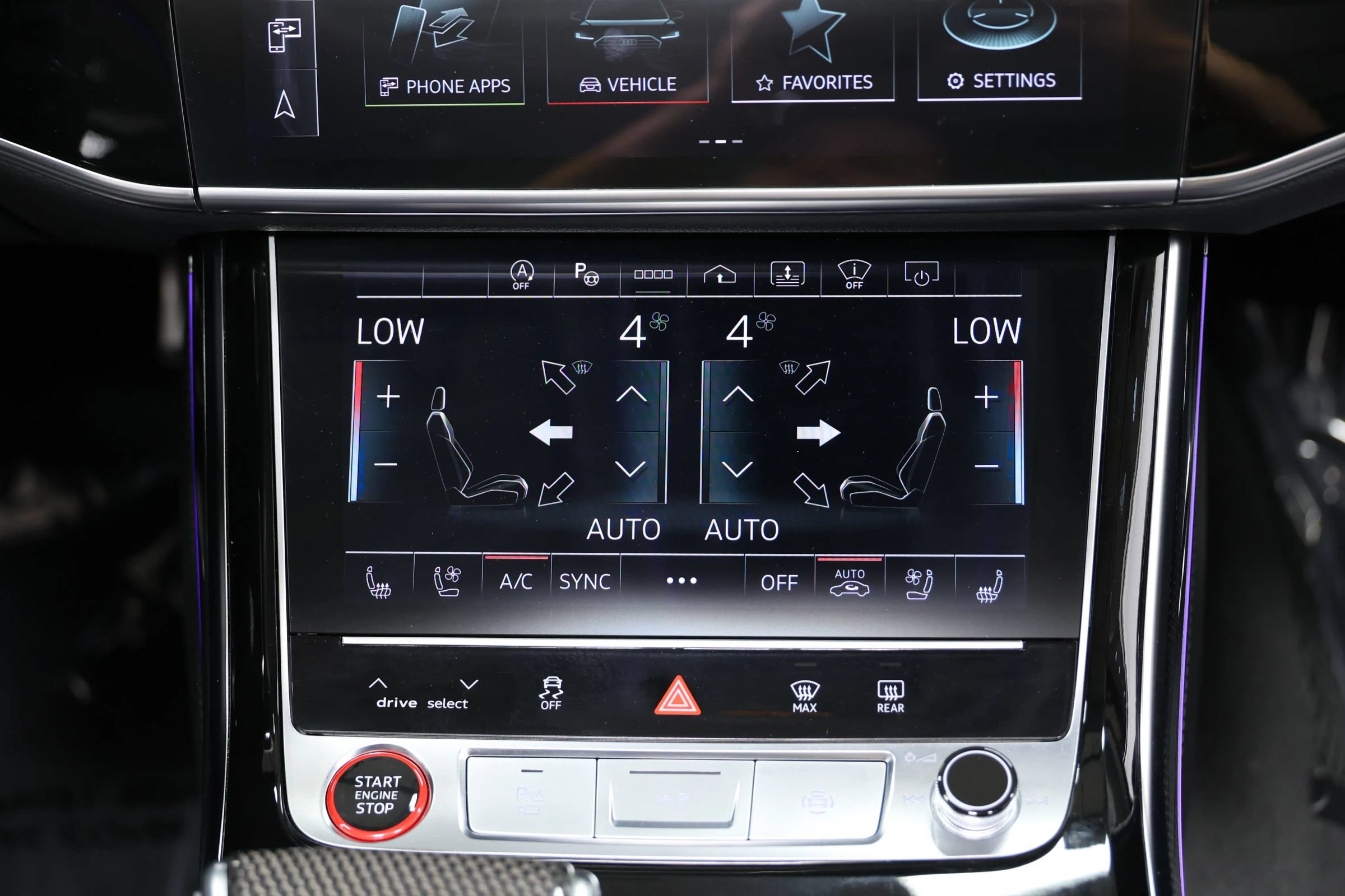 Used 2023 Audi S8 w/ S8 Comfort Plus Package AWD/4WD image 37