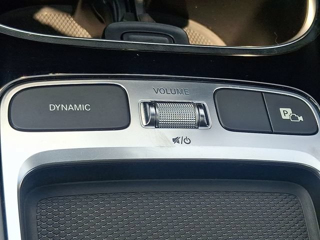 Used 2025 Mercedes-Benz CLA 250 4MATIC image 25