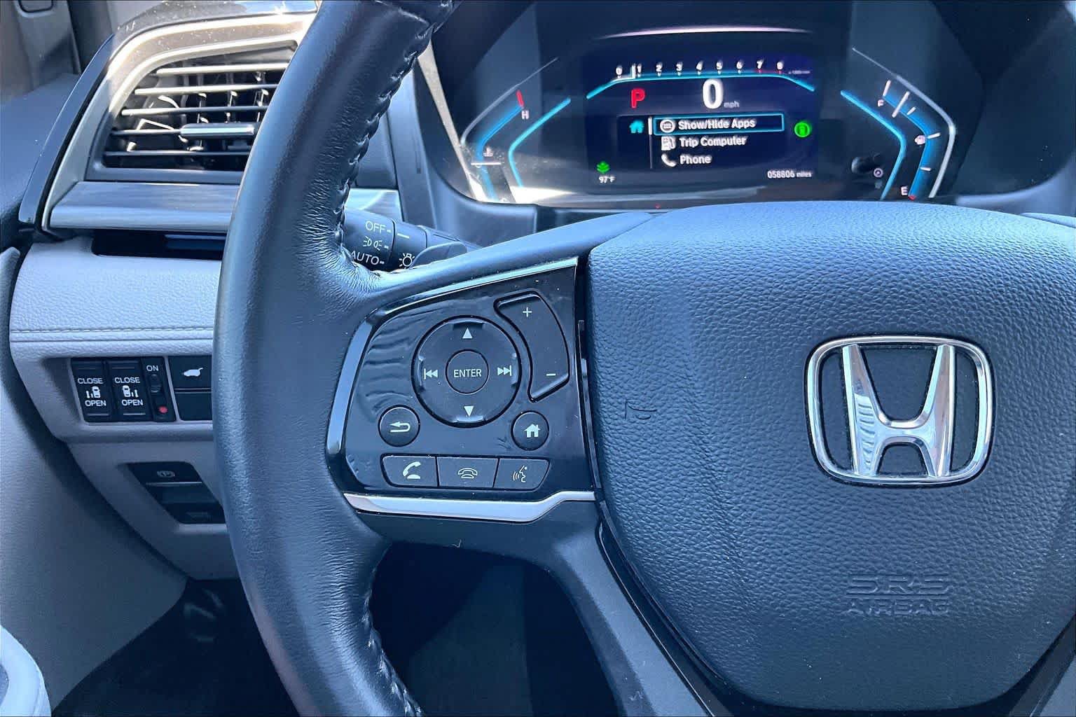 Used 2023 Honda Odyssey Elite image 24