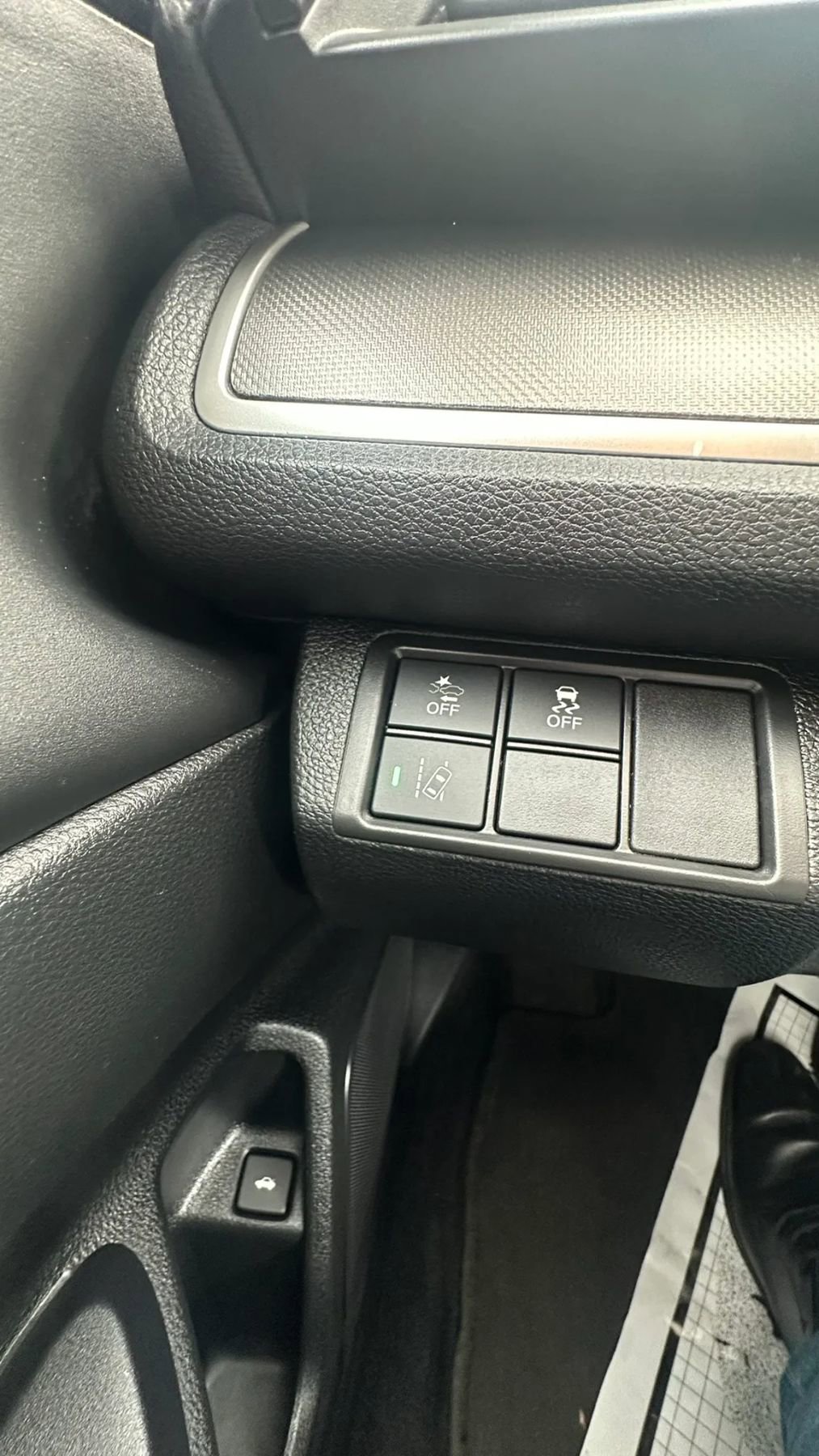 Used 2019 Honda Civic LX image 12