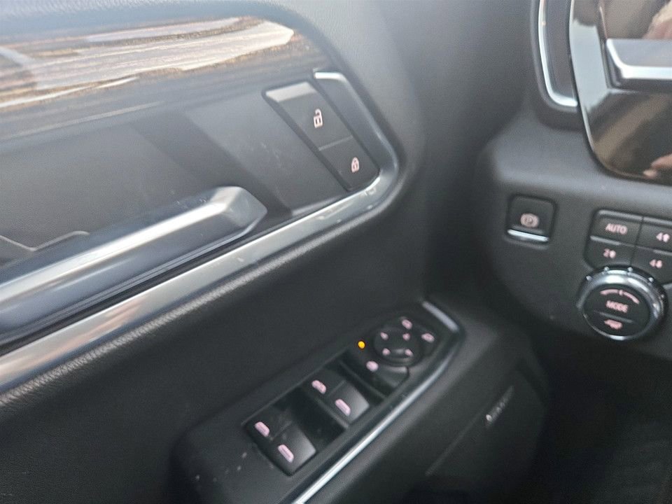 New 2026 GMC Sierra 1500 Elevation image 21