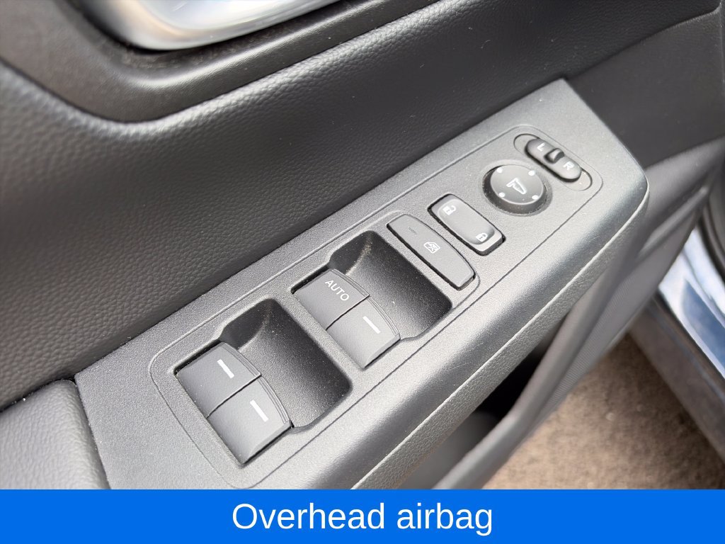 Used 2023 Honda CR-V LX image 17
