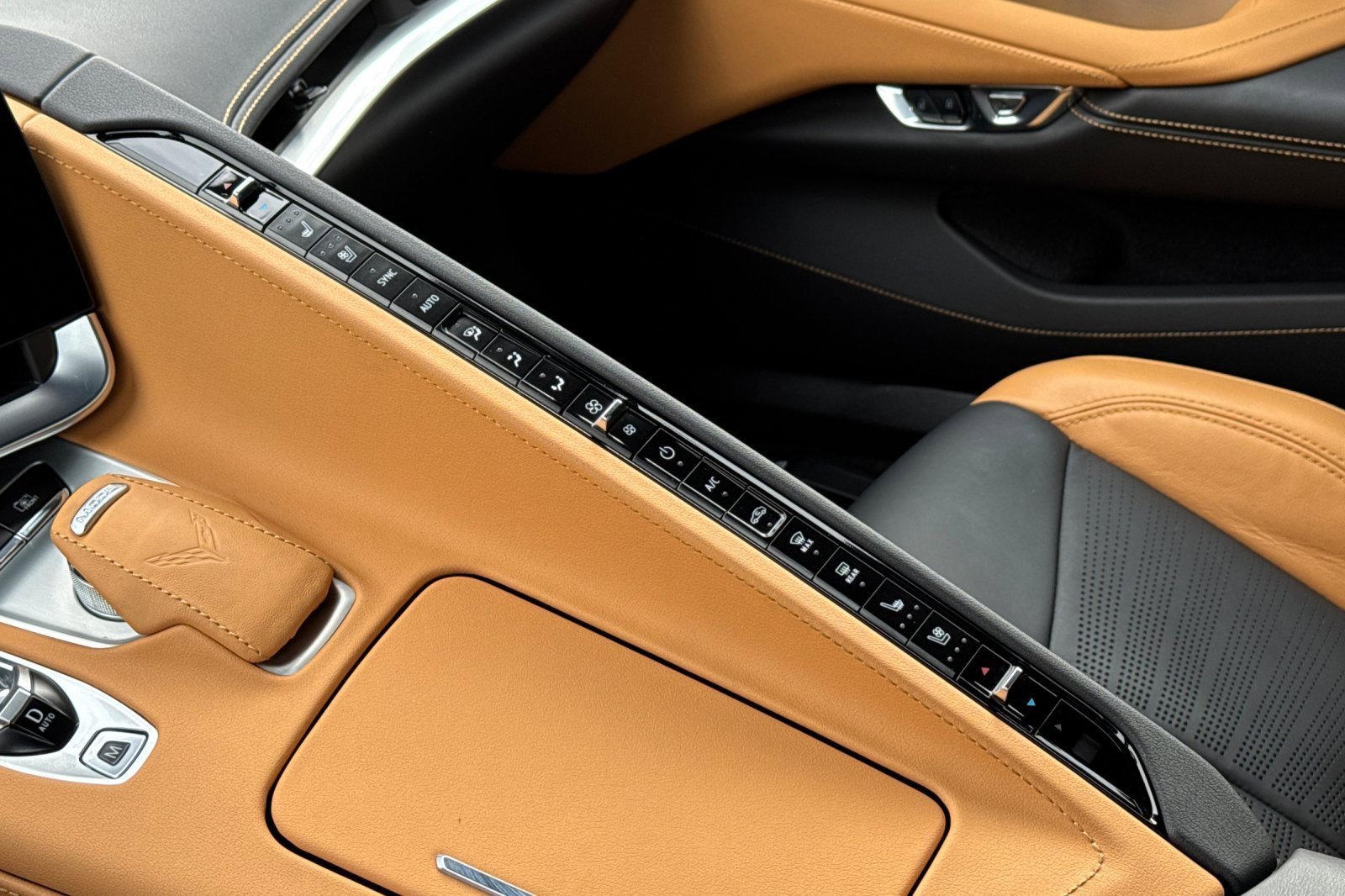 Used 2024 Chevrolet Corvette Stingray w/ Z51 Performance Package image 17