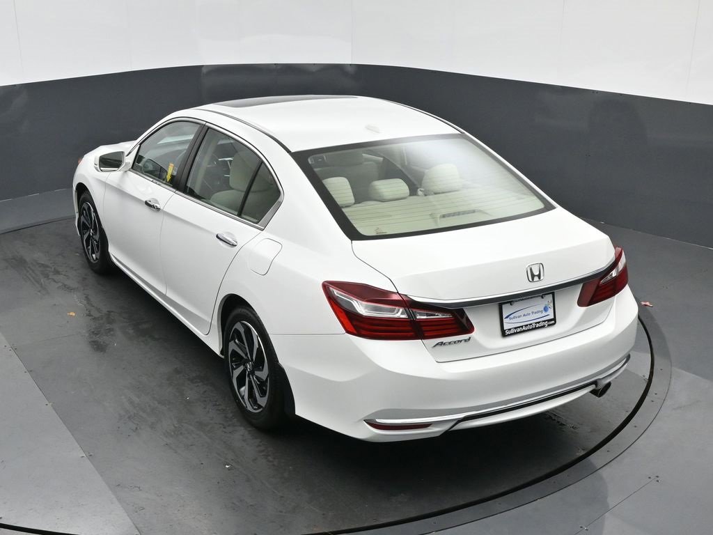 Used 2016 Honda Accord EX image 52