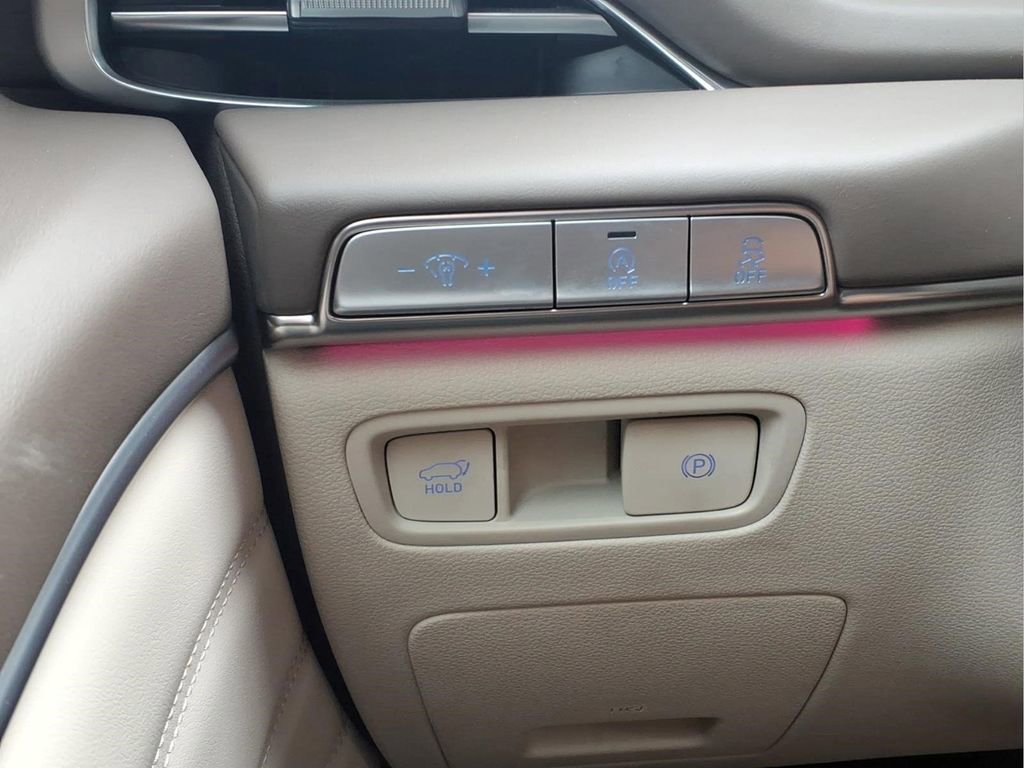 Used 2024 Genesis GV80 2.5T w/ Advanced Package image 18