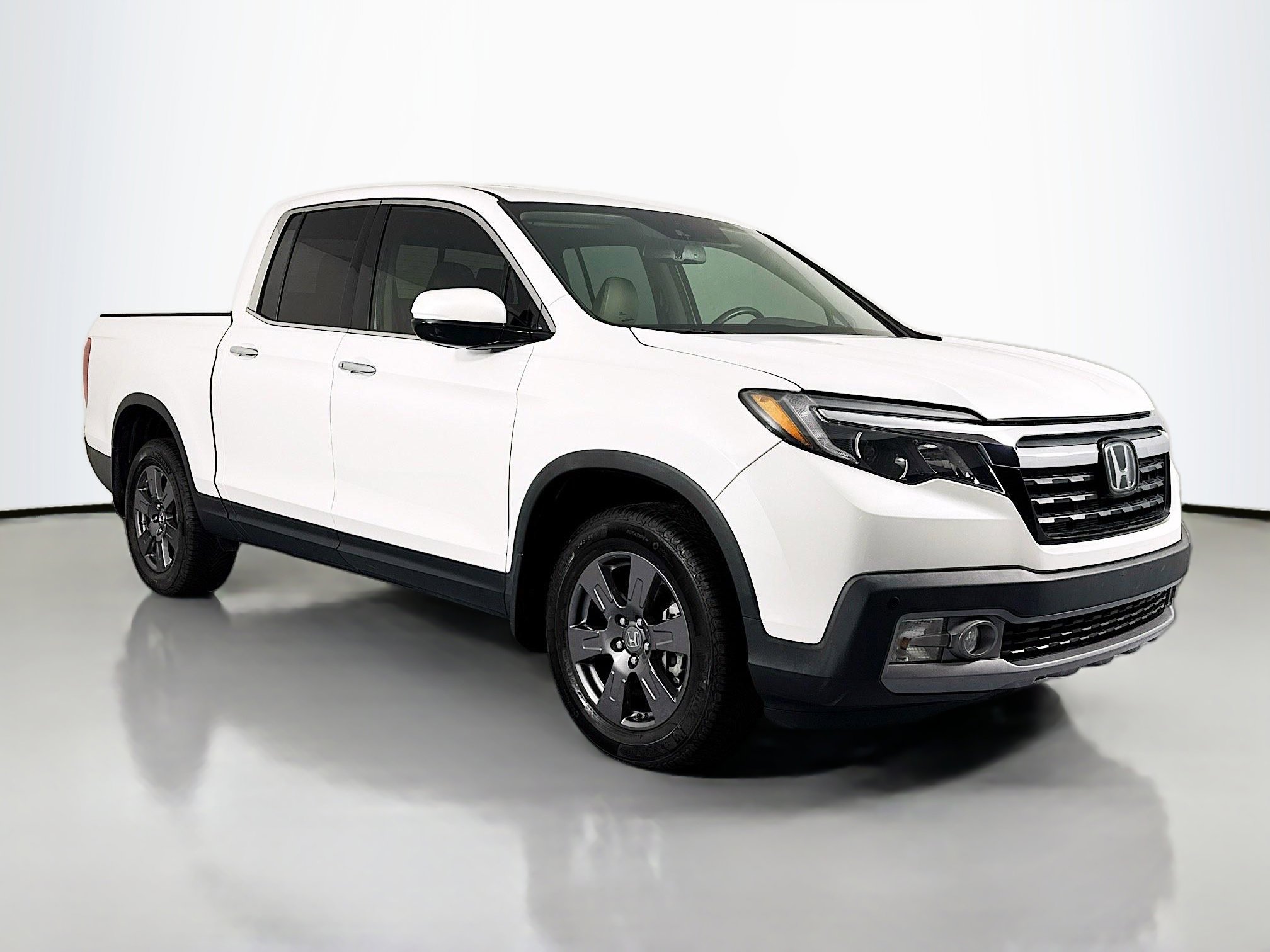 Certified 2020 Honda Ridgeline RTL-E image 3