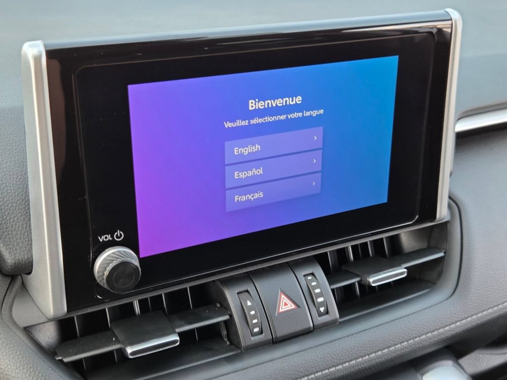 Used 2025 Toyota RAV4 XLE Premium FWD image 22