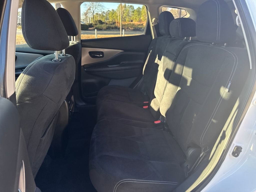 Used 2019 Nissan Murano SV image 26