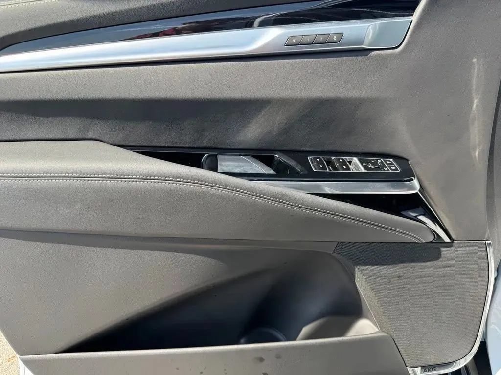 New 2026 Cadillac Escalade Sport w/ Touring Package AWD/4WD image 12