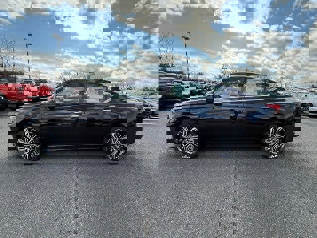 New 2025 Nissan Altima 2.5 SL image 8