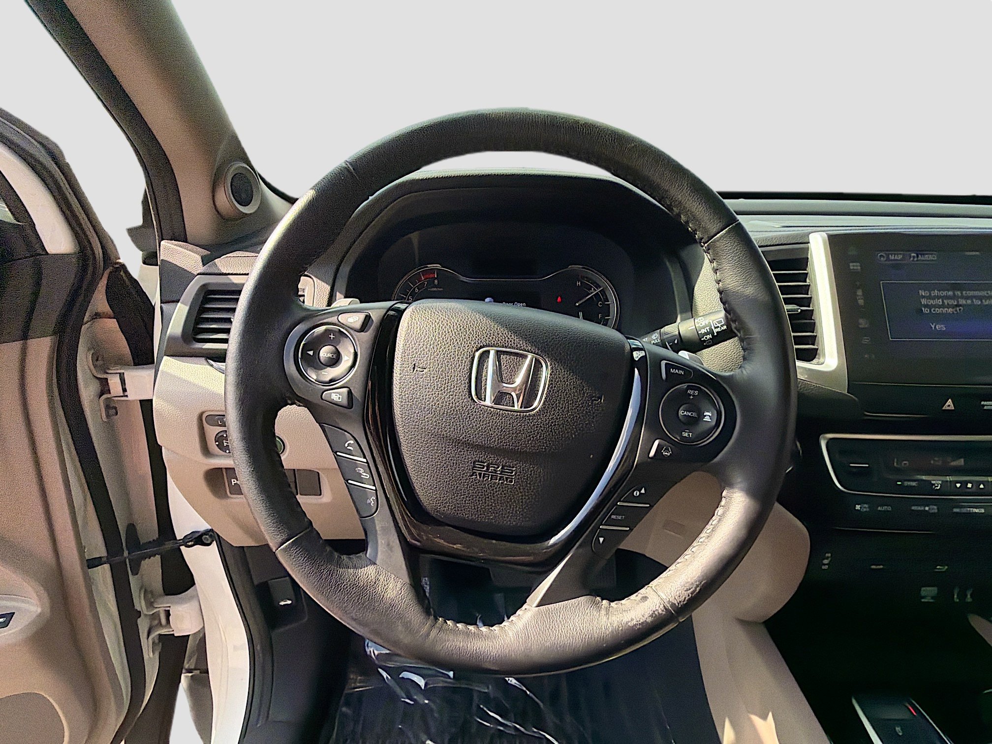 Used 2016 Honda Pilot Touring image 37