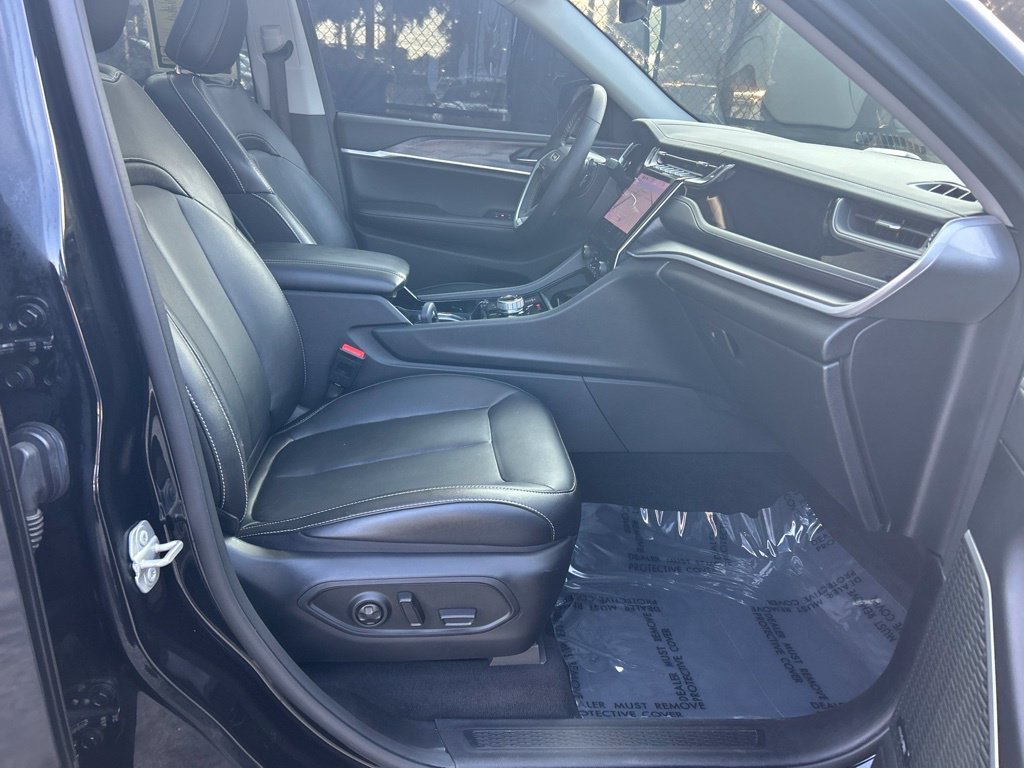 Used 2022 Jeep Grand Cherokee Limited 4xe AWD/4WD image 25