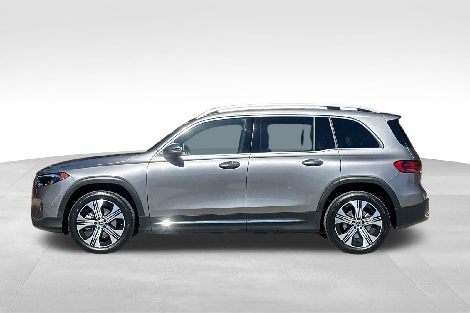 Certified 2024 Mercedes-Benz EQB 250+ image 9