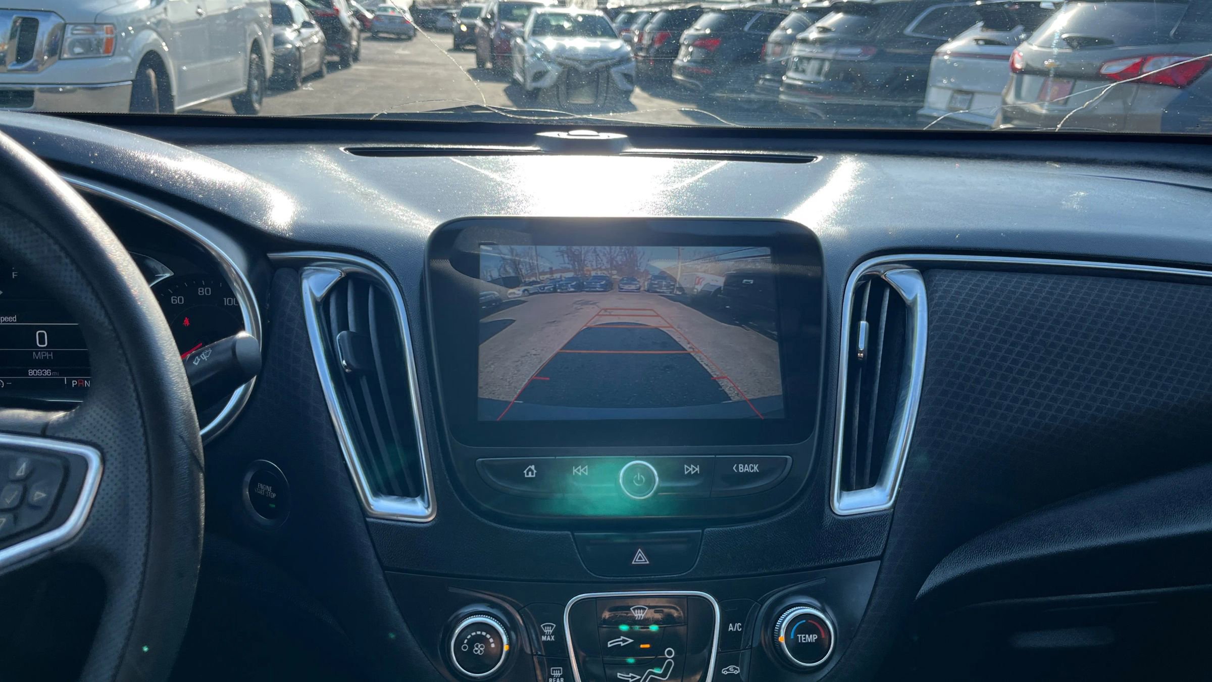 Used 2017 Chevrolet Malibu LT image 22