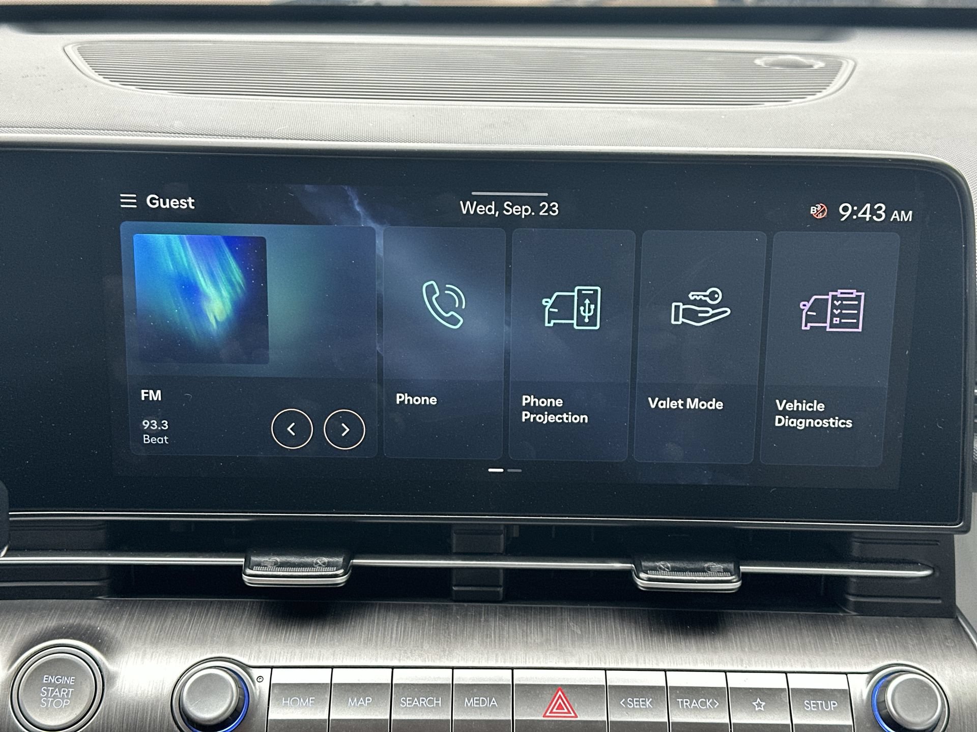 Used 2025 Hyundai Kona SEL FWD image 23