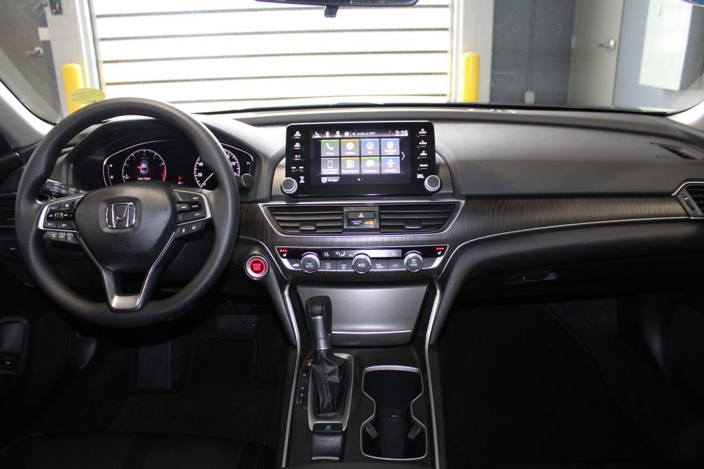 Used 2020 Honda Accord EX image 26