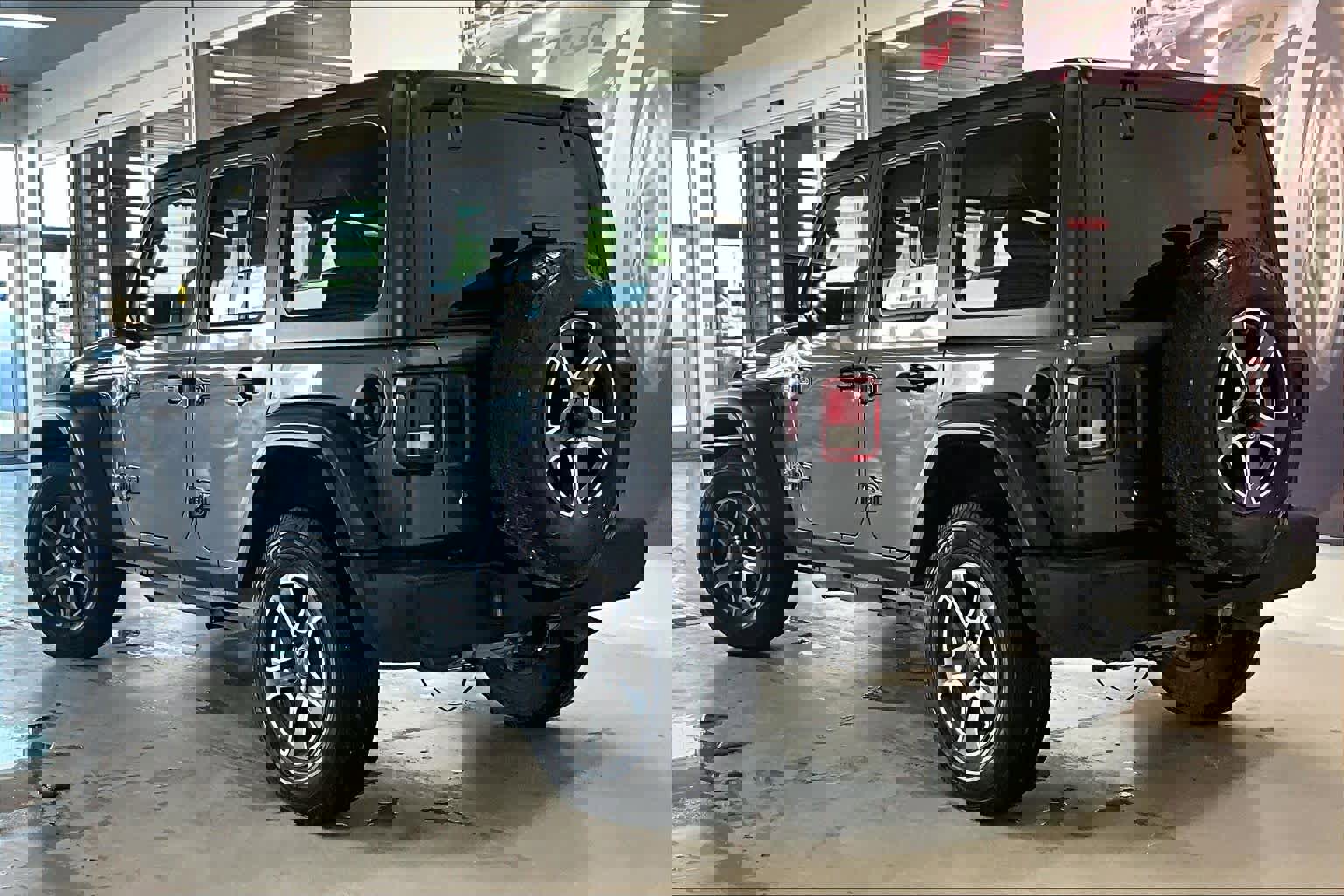 Used 2018 Jeep Wrangler Unlimited Sport S image 4