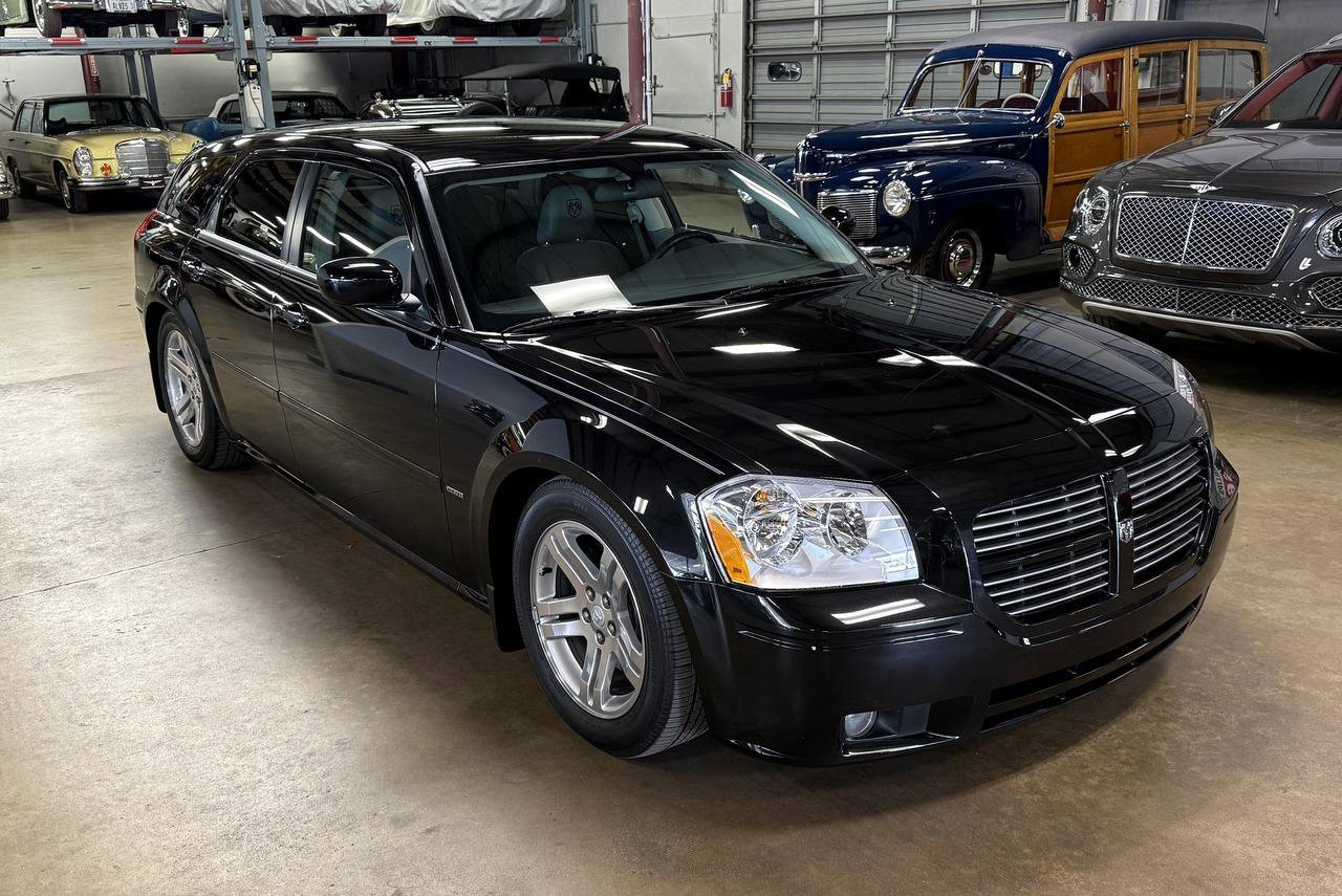 Used 2005 Dodge Magnum R/T