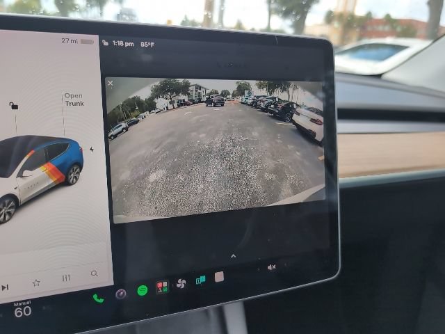 Used 2022 Tesla Model Y Long Range AWD/4WD image 14